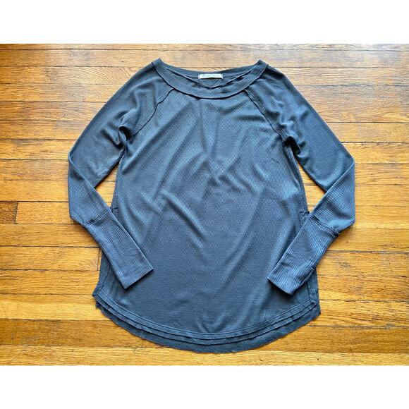 FREE PEOPLE Oversized Waffle Knit Sweater Womens sz S - Picture 1 of 10